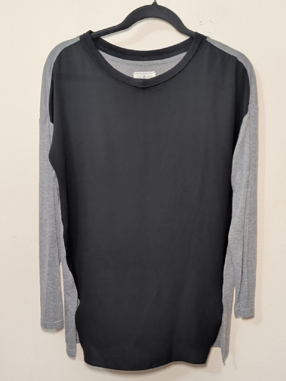 Lou & Grey Colorblock Raglan Sleeve Top Black Sheer Gray Office Women's Size S